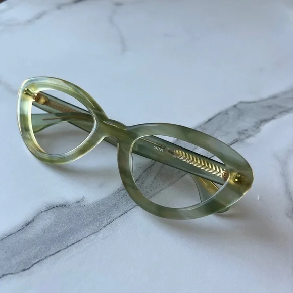 KREWE | Accessories | Green Cateye Sunglasses | Poshmark display picture 2